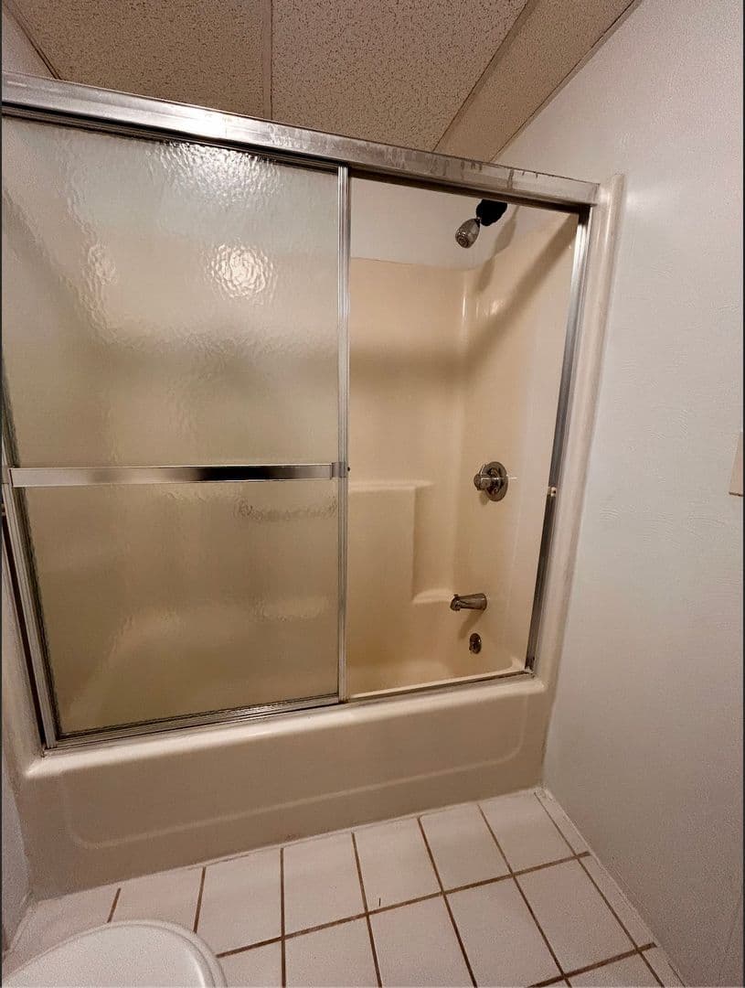 Pittsburgh Apartment: 626 Maryland Ave