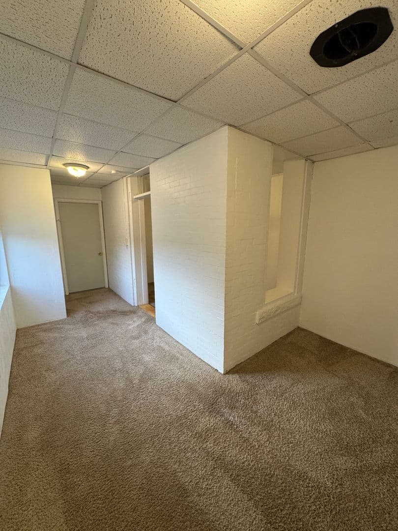 Pittsburgh Apartment: 514 Ivy St