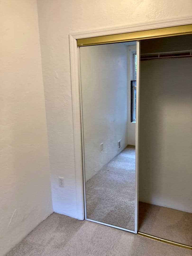 Pittsburgh Apartment: 3617 Dawson St
