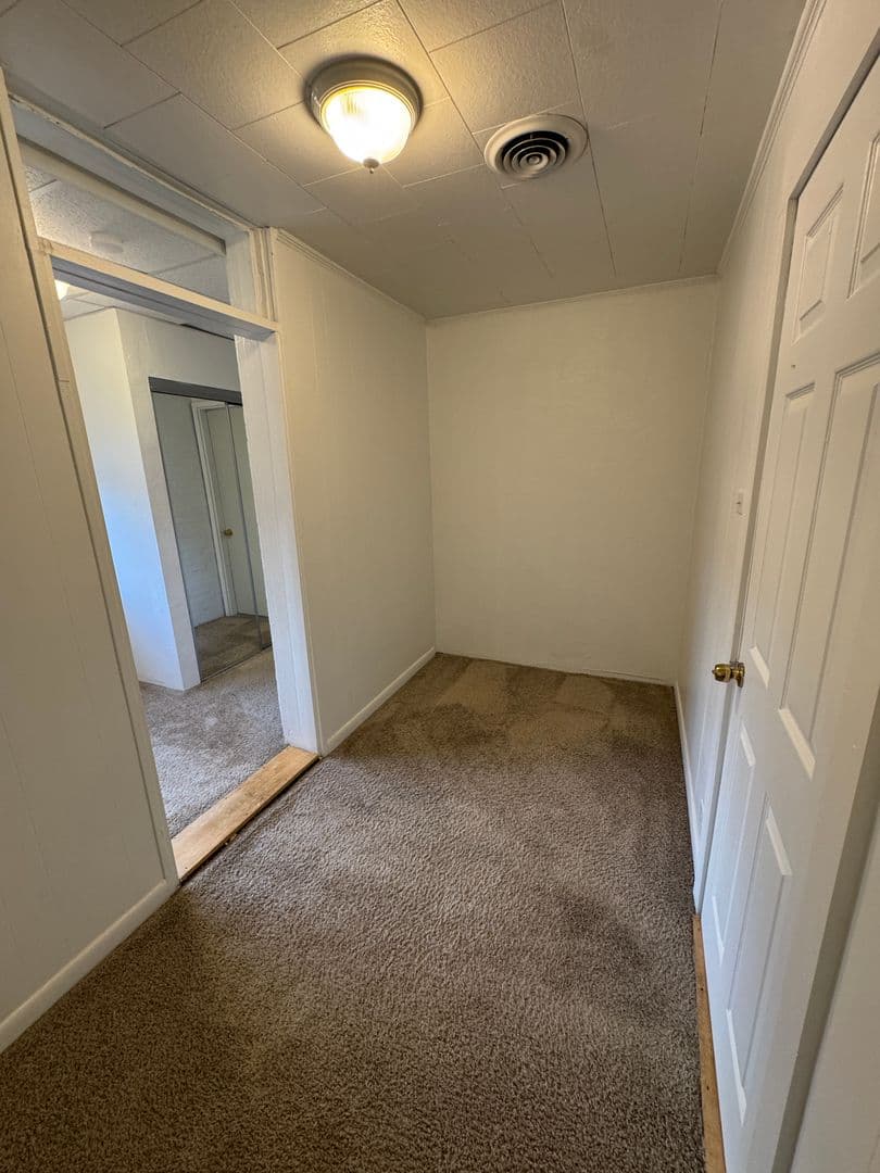 Pittsburgh Apartment: 514 Ivy St