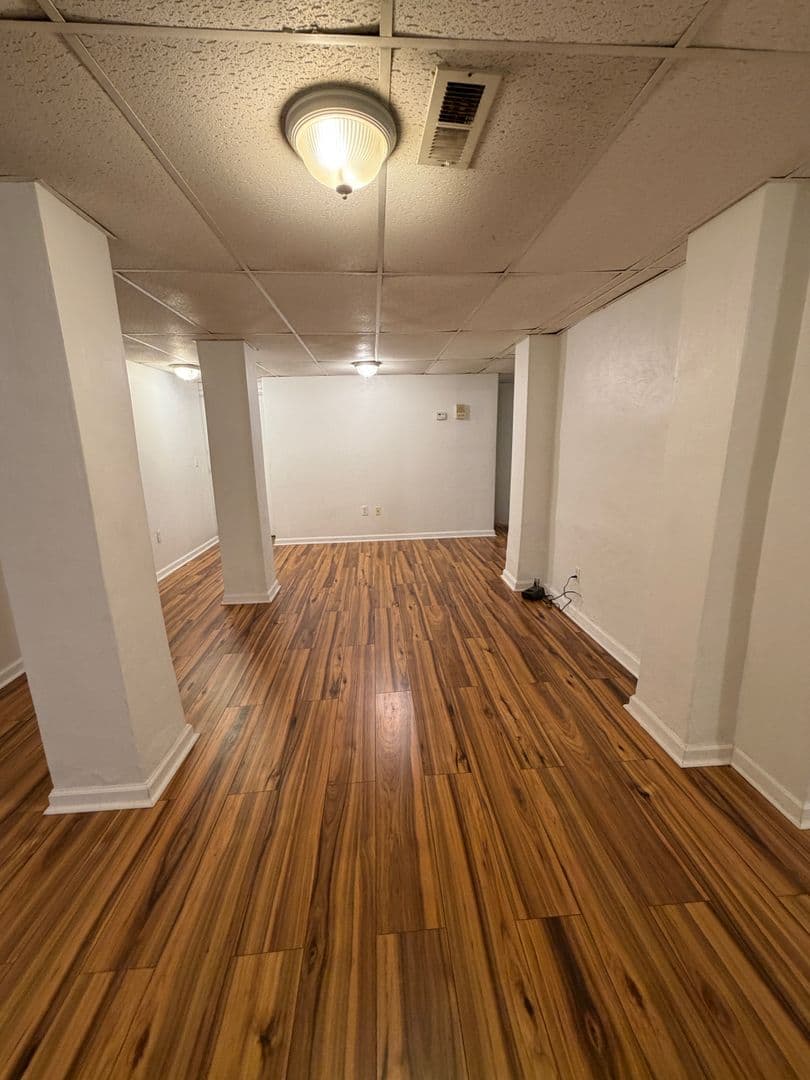 Pittsburgh Apartment: 218 North Craig St