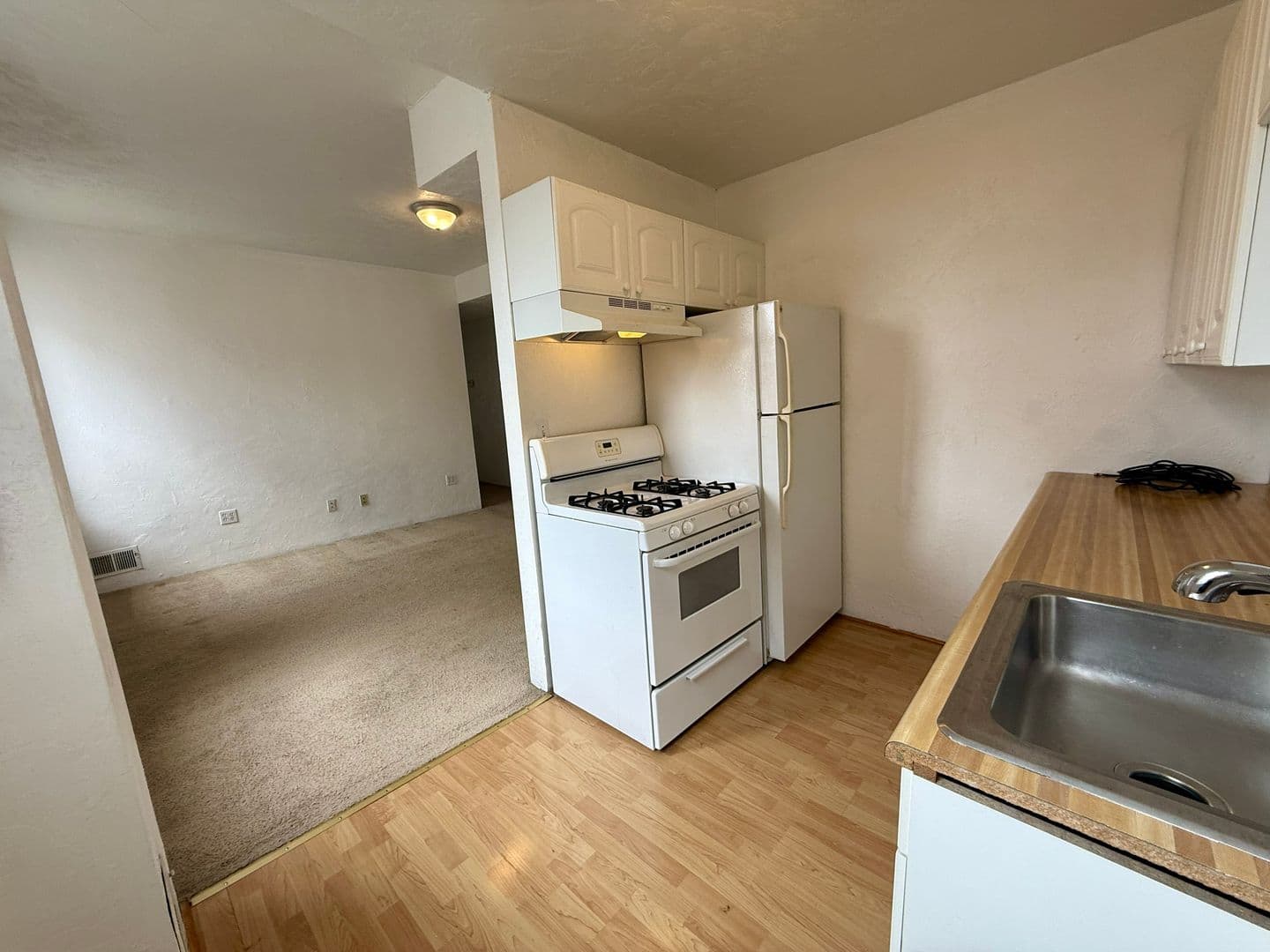 Pittsburgh Apartment: 3615 Dawson St