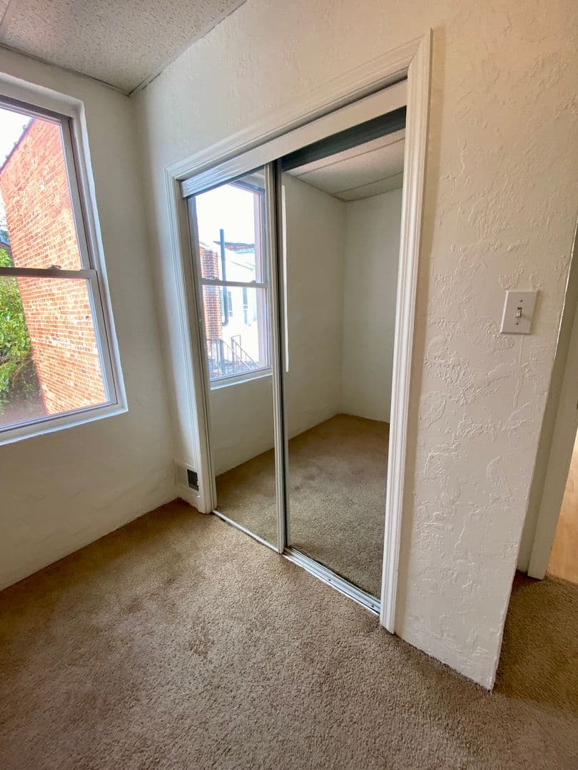 Pittsburgh Apartment: 3617 Dawson St