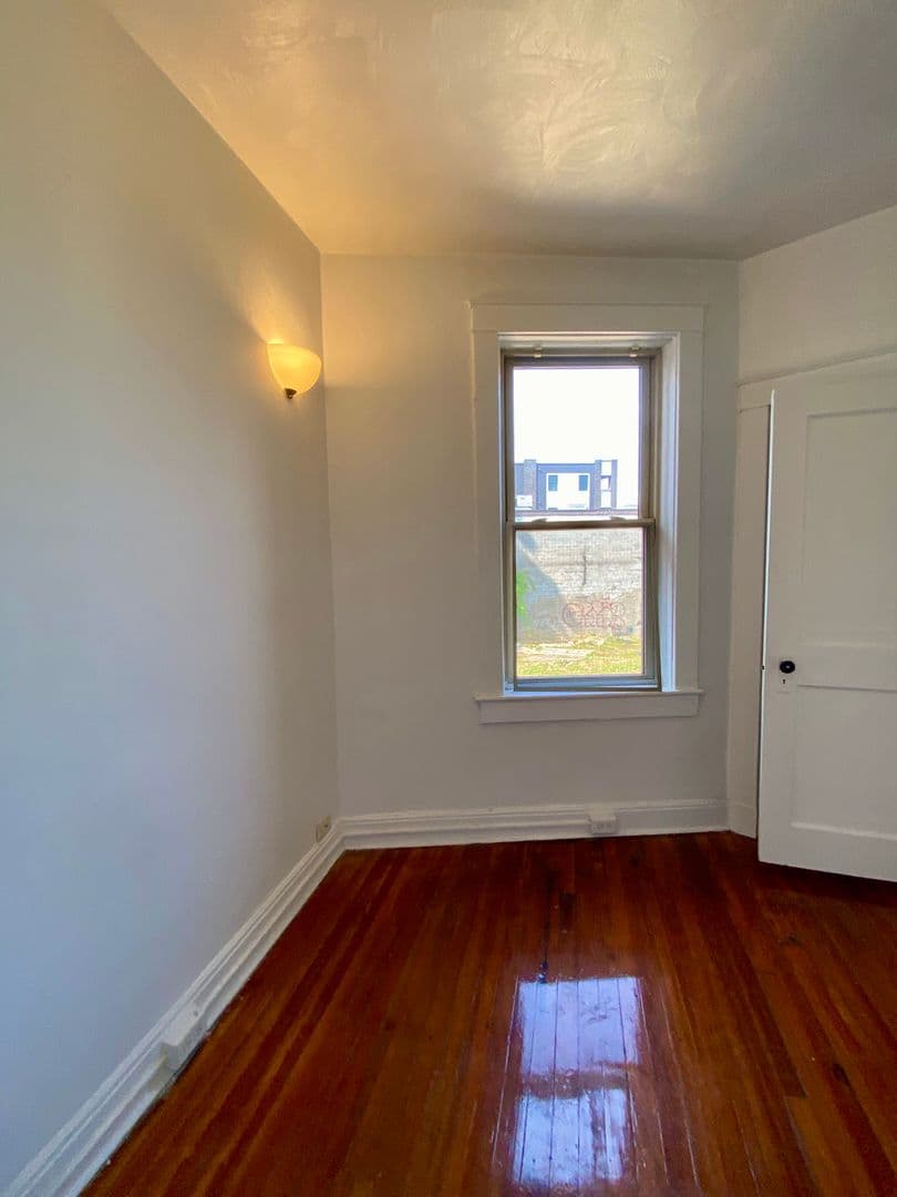 Pittsburgh Apartment: 626 Maryland Ave