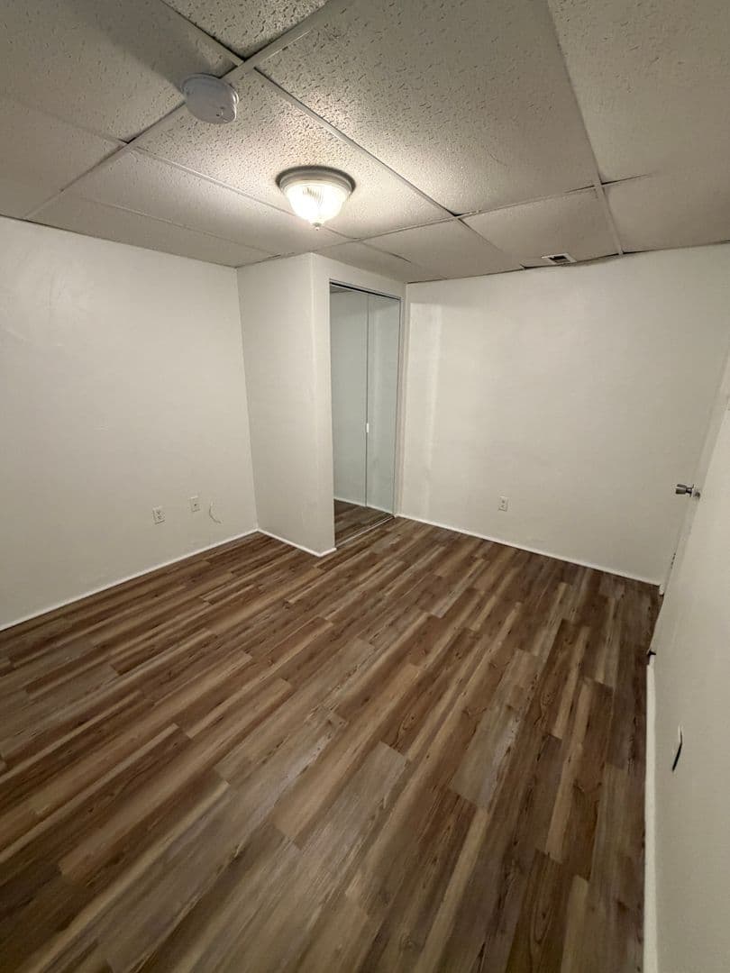 Pittsburgh Apartment: 218 North Craig St