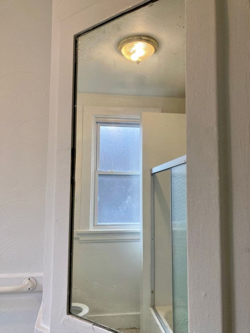 Pittsburgh Apartment: 435 S. Graham St
