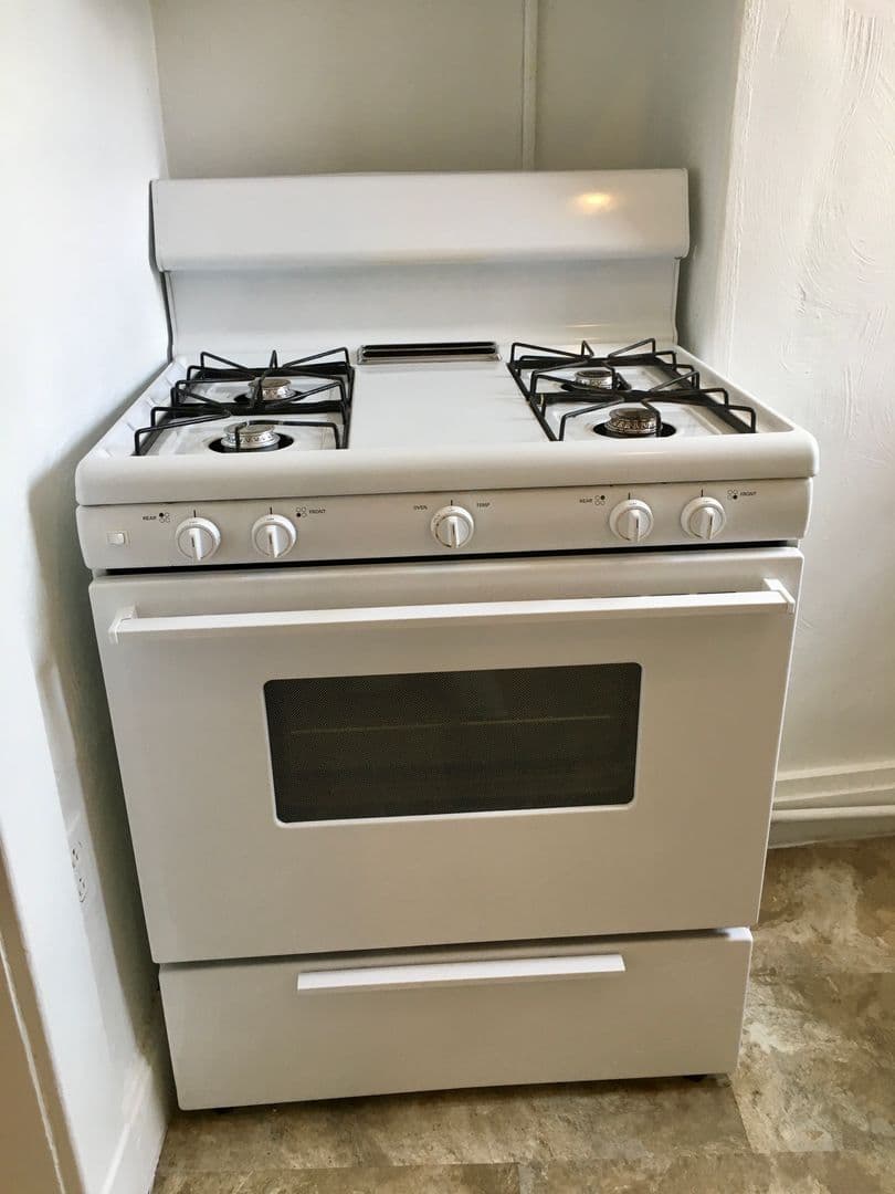 Pittsburgh Apartment: 626 Maryland Ave