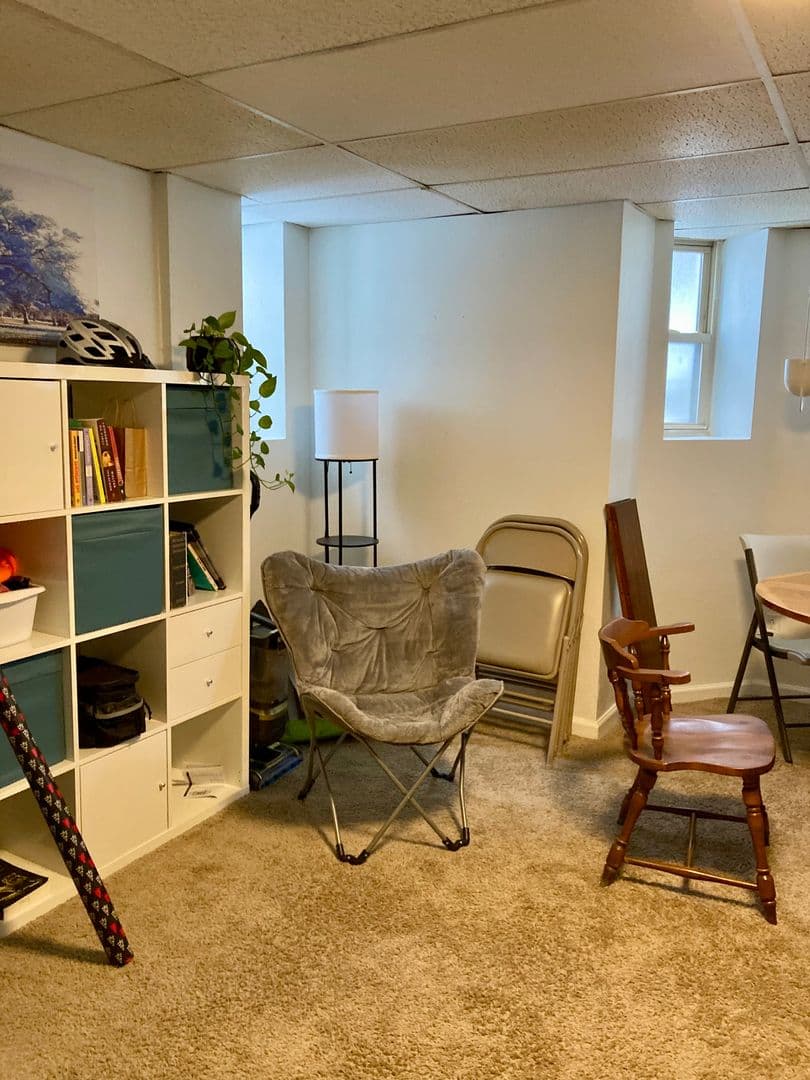 Pittsburgh Apartment: 5819 Bartlett St