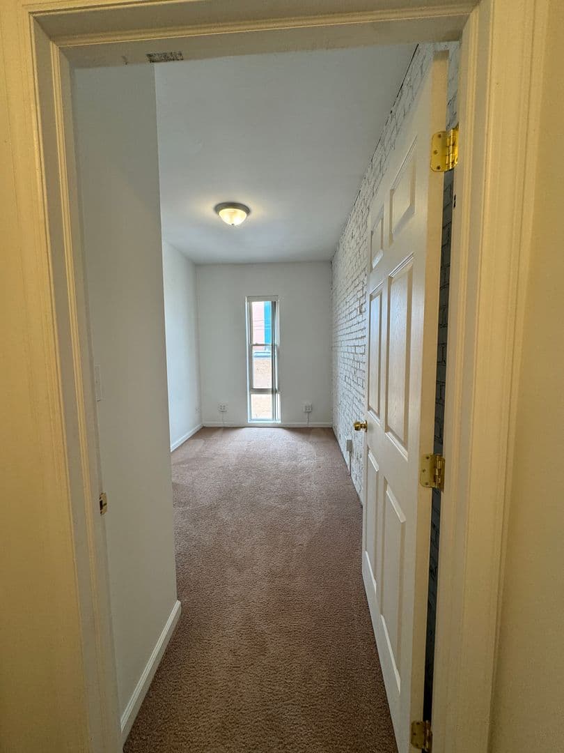 Pittsburgh Apartment: 3401 Forbes Ave
