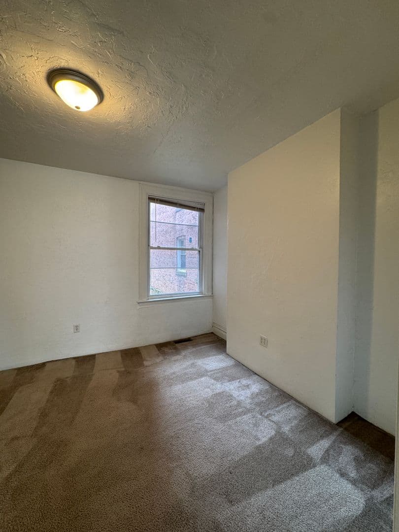 Pittsburgh Apartment: 3609 Dawson St