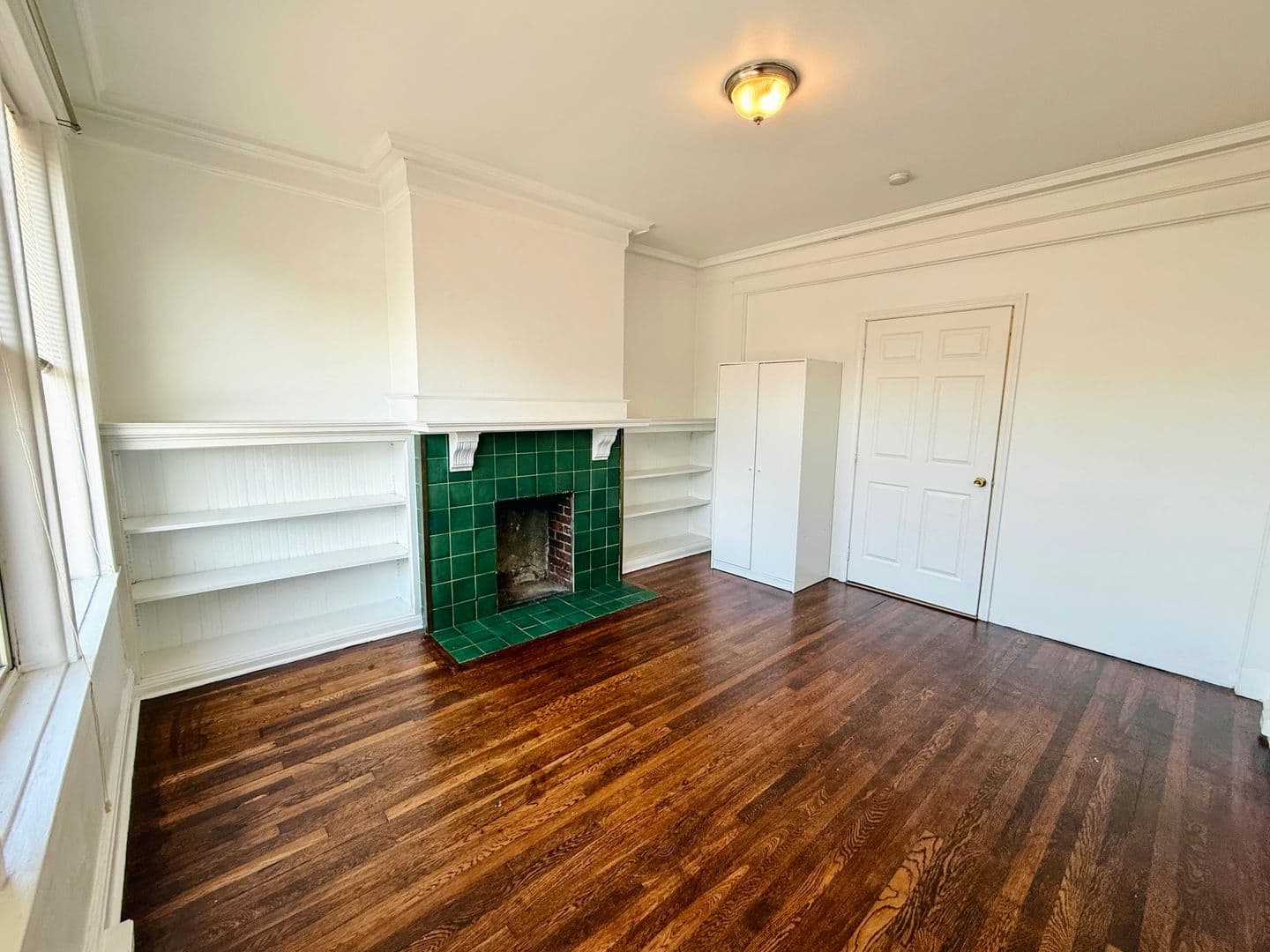 Pittsburgh Apartment: 5752 Ellsworth Ave