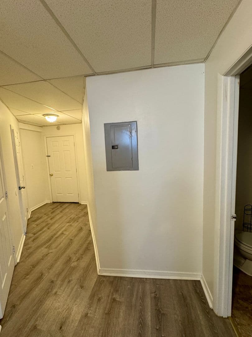 Pittsburgh Apartment: 5752 Ellsworth Ave