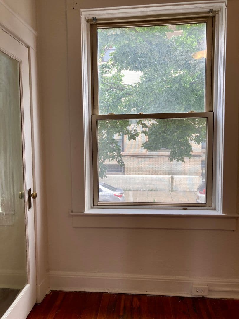Pittsburgh Apartment: 626 Maryland Ave