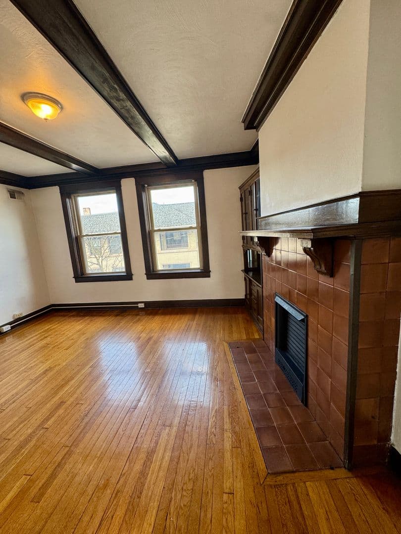 Pittsburgh Apartment: 626 Maryland Ave