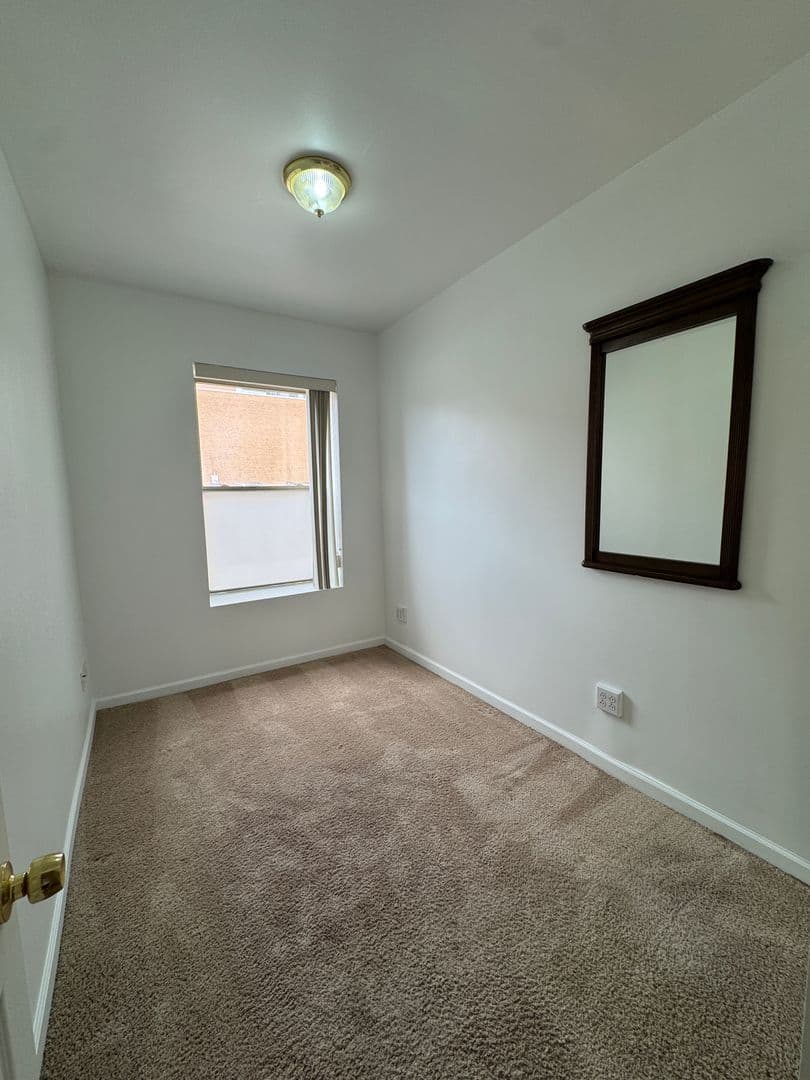 Pittsburgh Apartment: 3401 Forbes Ave