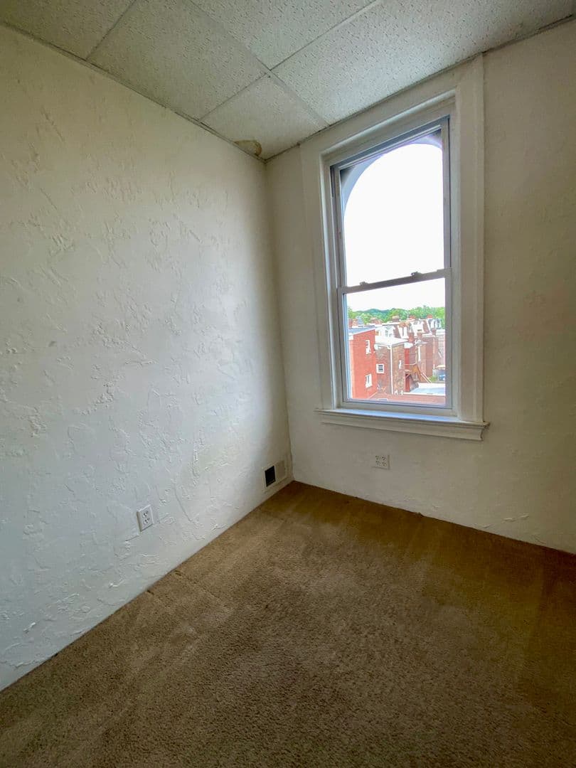 Pittsburgh Apartment: 3617 Dawson St
