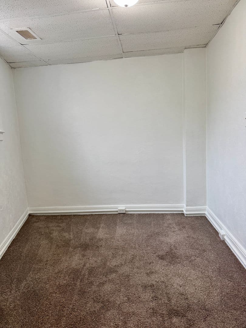 Pittsburgh Apartment: 626 Maryland Ave