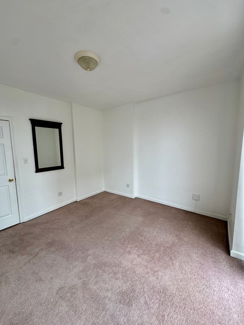 Pittsburgh Apartment: 3401 Forbes Ave
