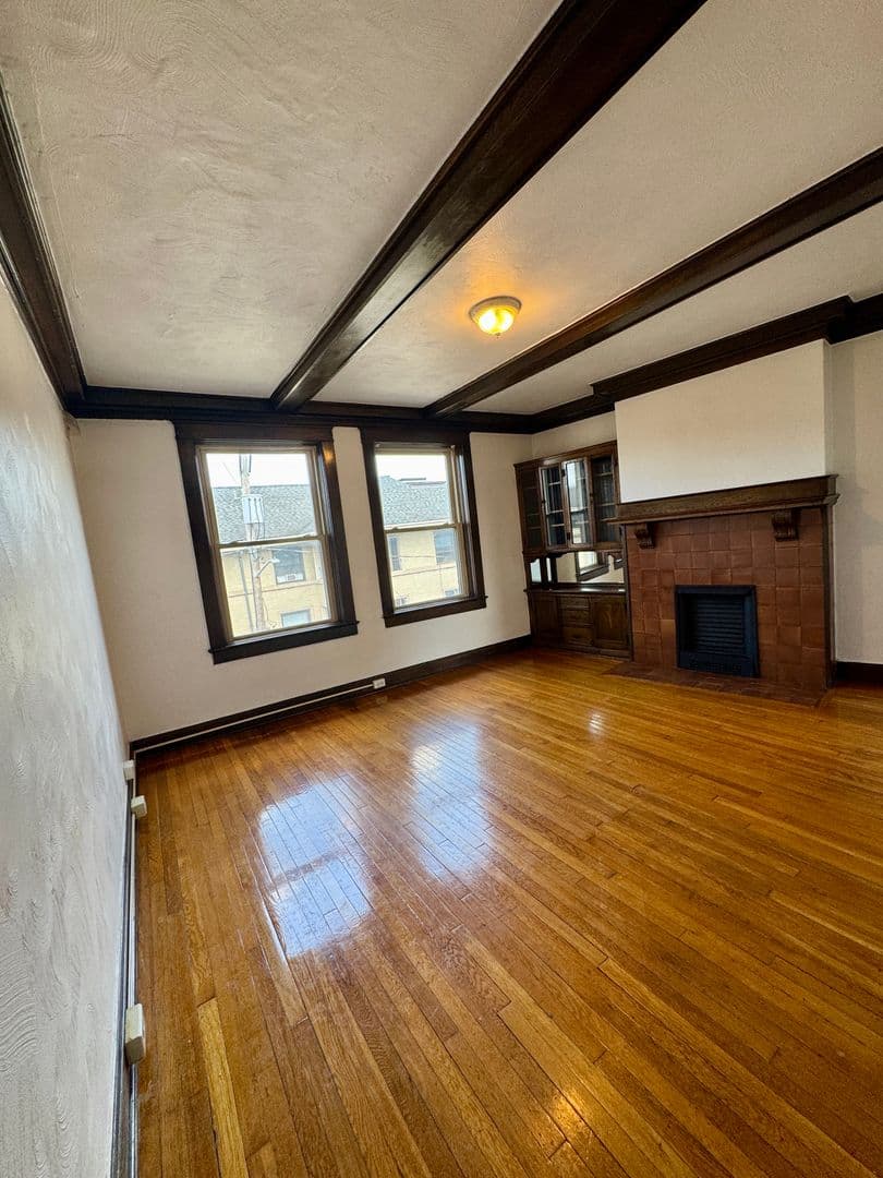 Pittsburgh Apartment: 626 Maryland Ave