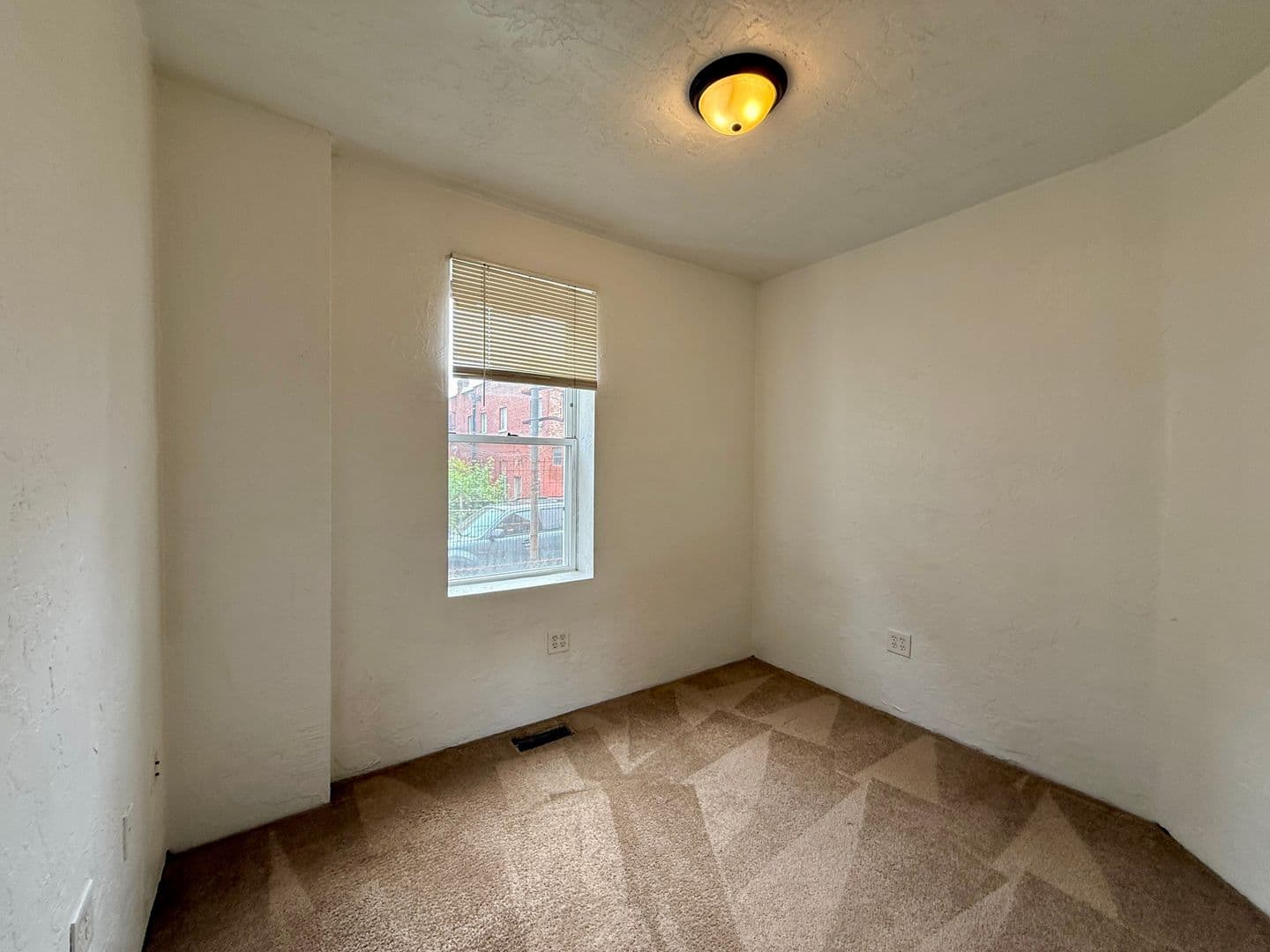 Pittsburgh Apartment: 3615 Dawson St
