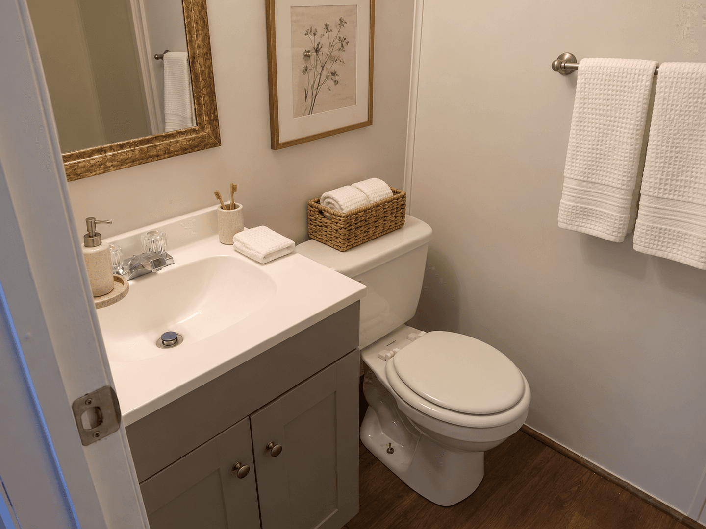 Opelika Apartment: 8355 Lee Road 390