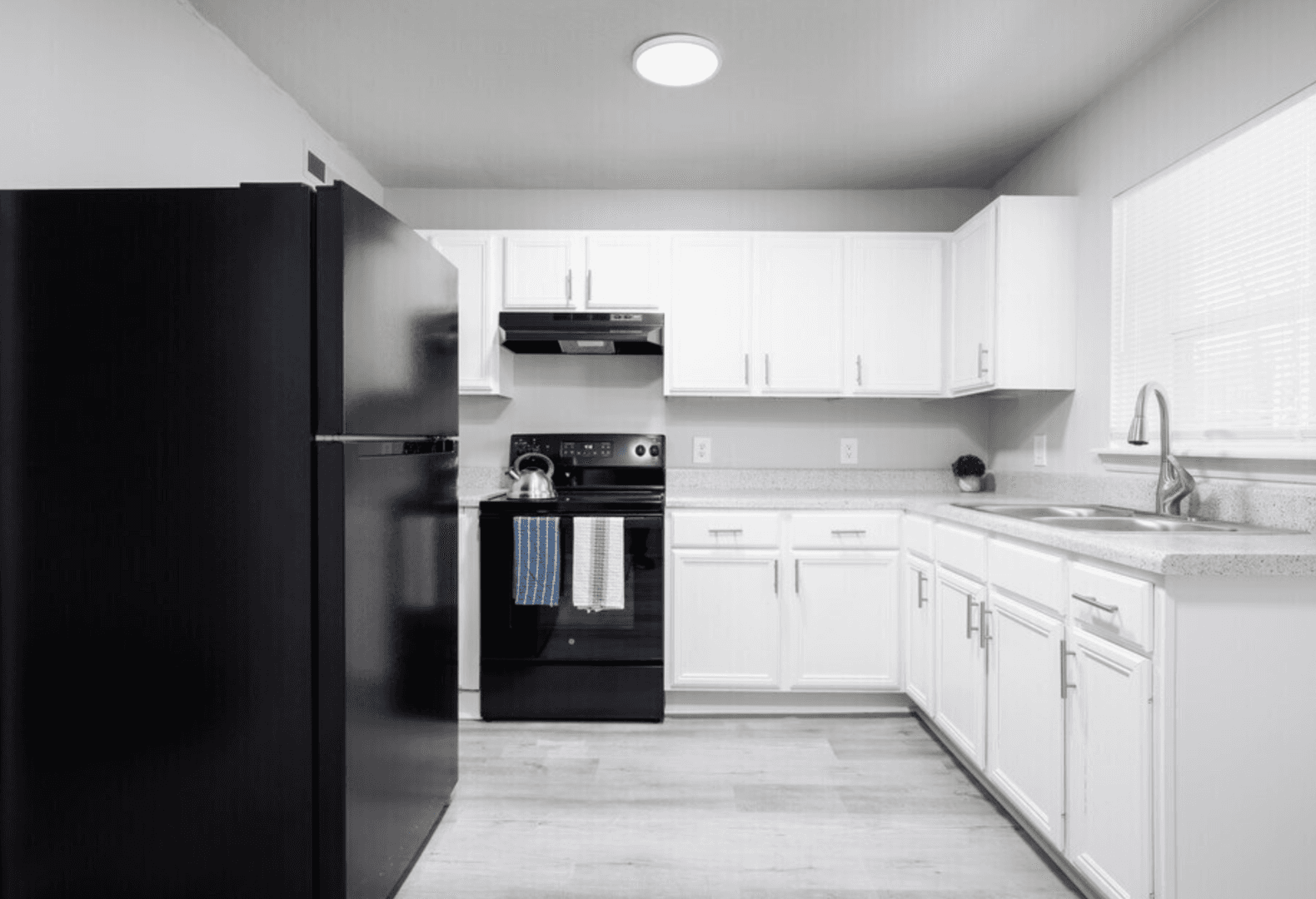 Winston Salem Apartment: 2531 La Deara Crest Lane