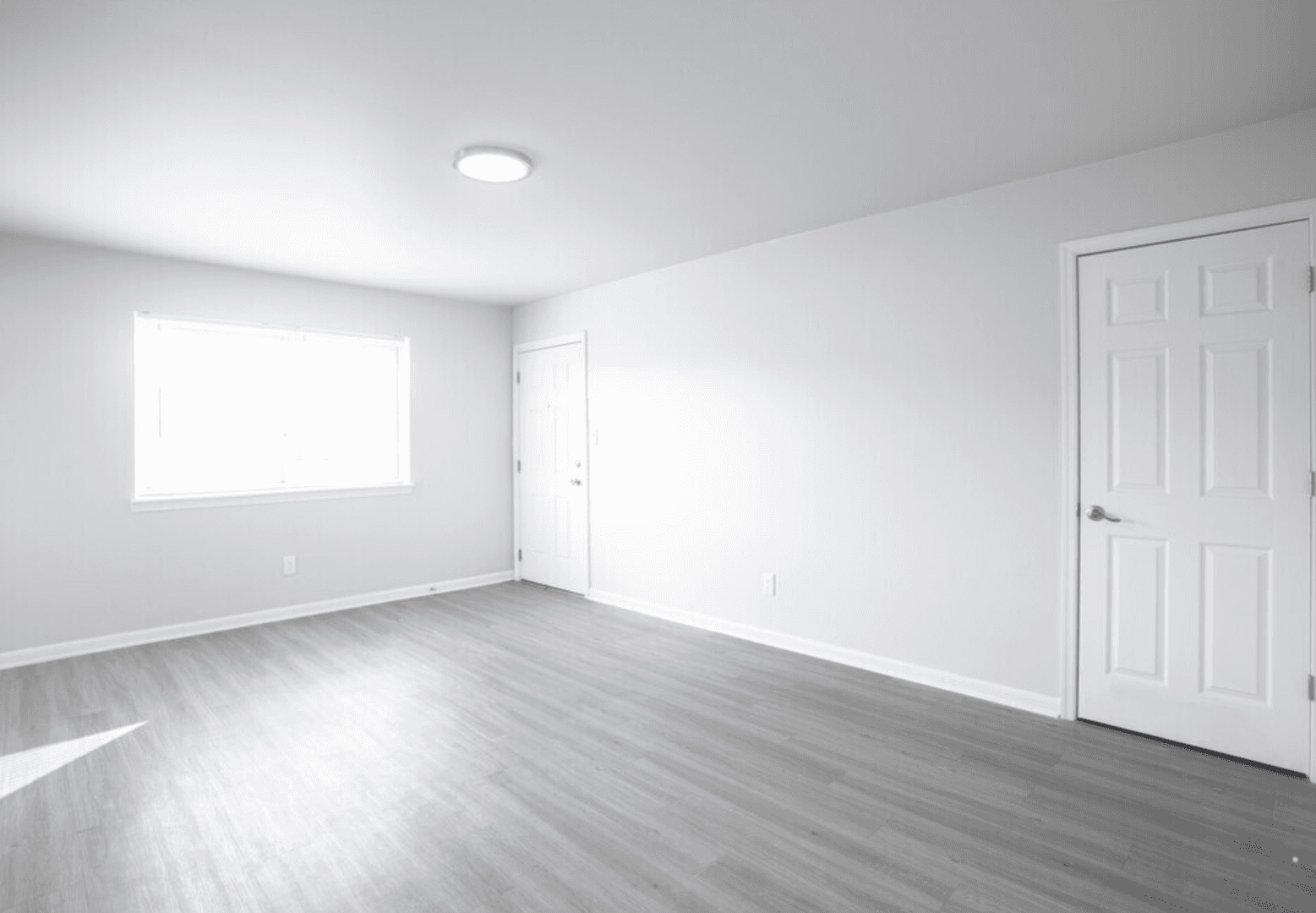 Newport News Apartment: 372 Beechmont Drive