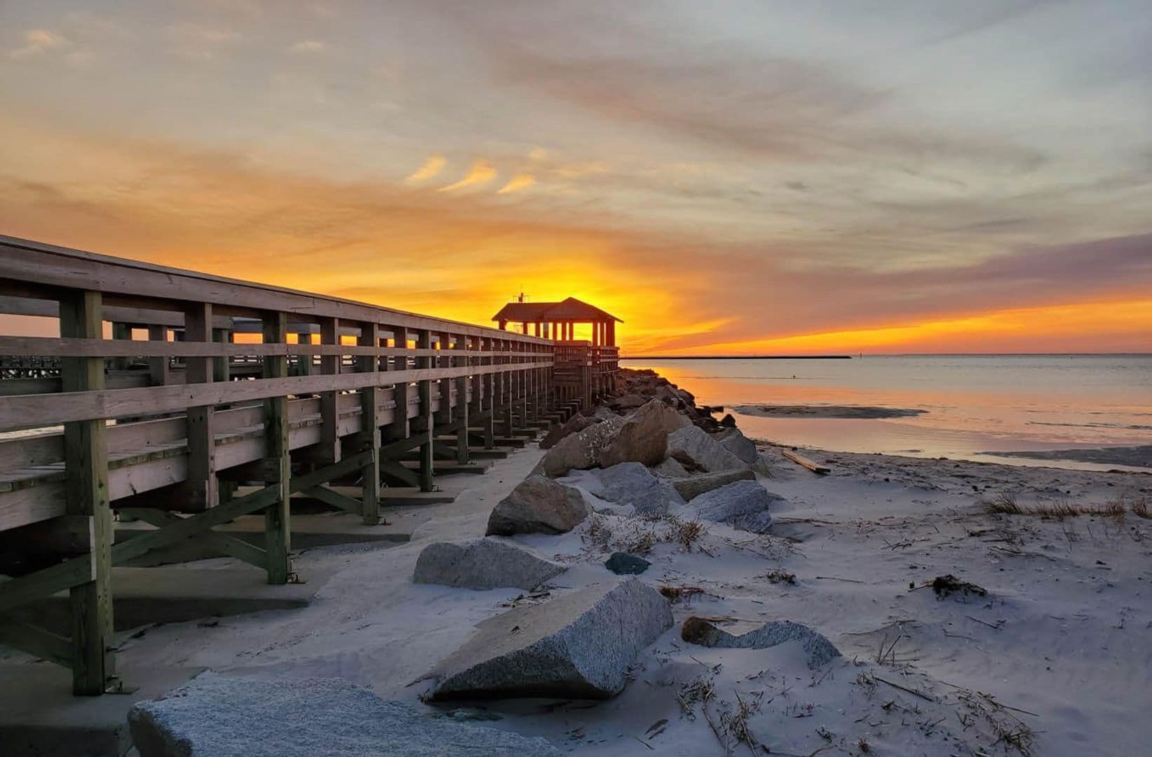 Cape Charles Apartment: 29106 Lankford Hwy
