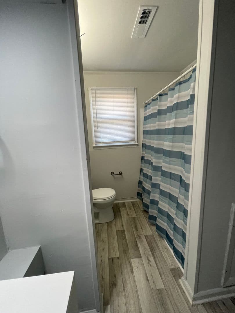 Jacksonville Apartment: 2292 Onslow Dr