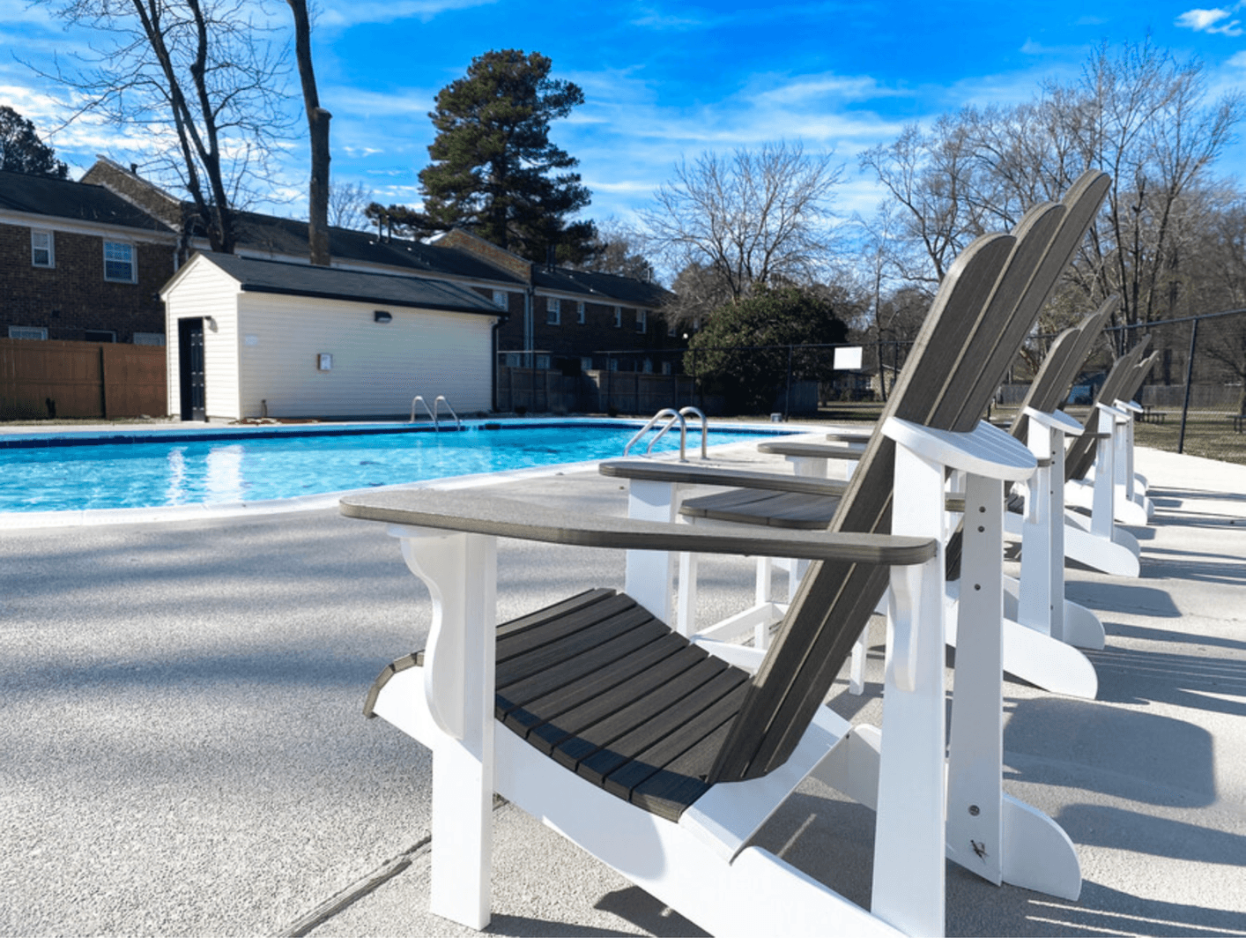 Newport News Apartment: 372 Beechmont Drive