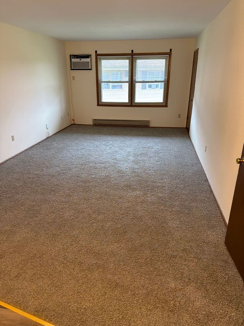 Greenfield Apartment: 4052,4054, 4058,4060,4066,4070,4072,4076,4078,4082,4084,4088,4090,4094,4096,4100,4102,4106,4108,4112,4114,4118,4120, 4124, 4126, 4130, 4132 South 43rd Street