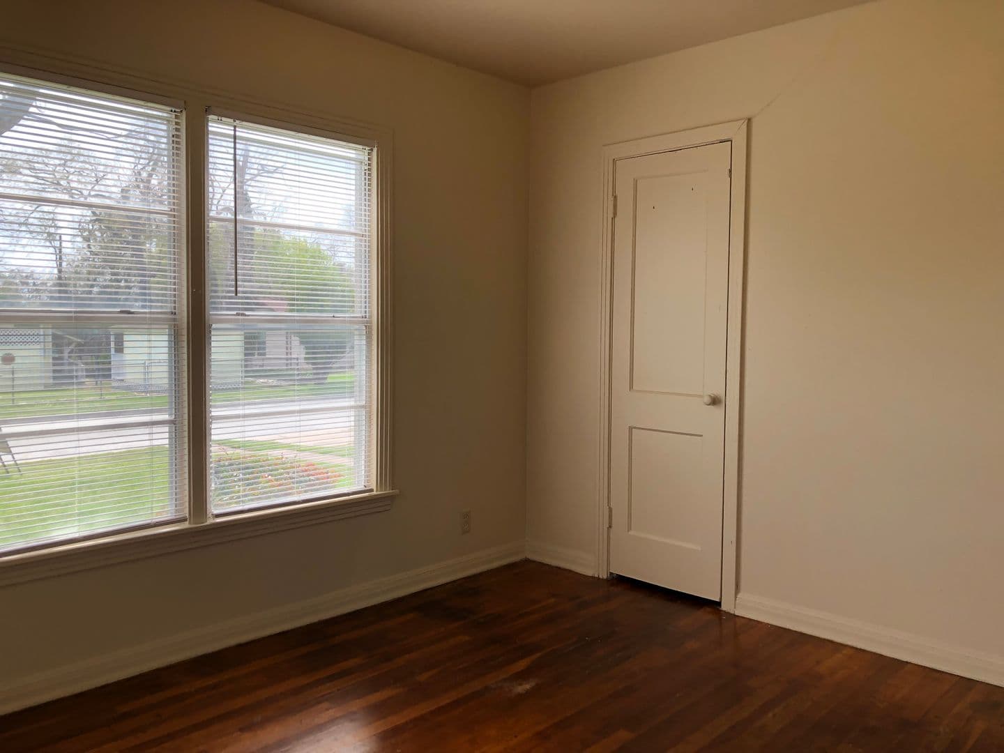 Fort Worth House: 7424 Arlie Avenue