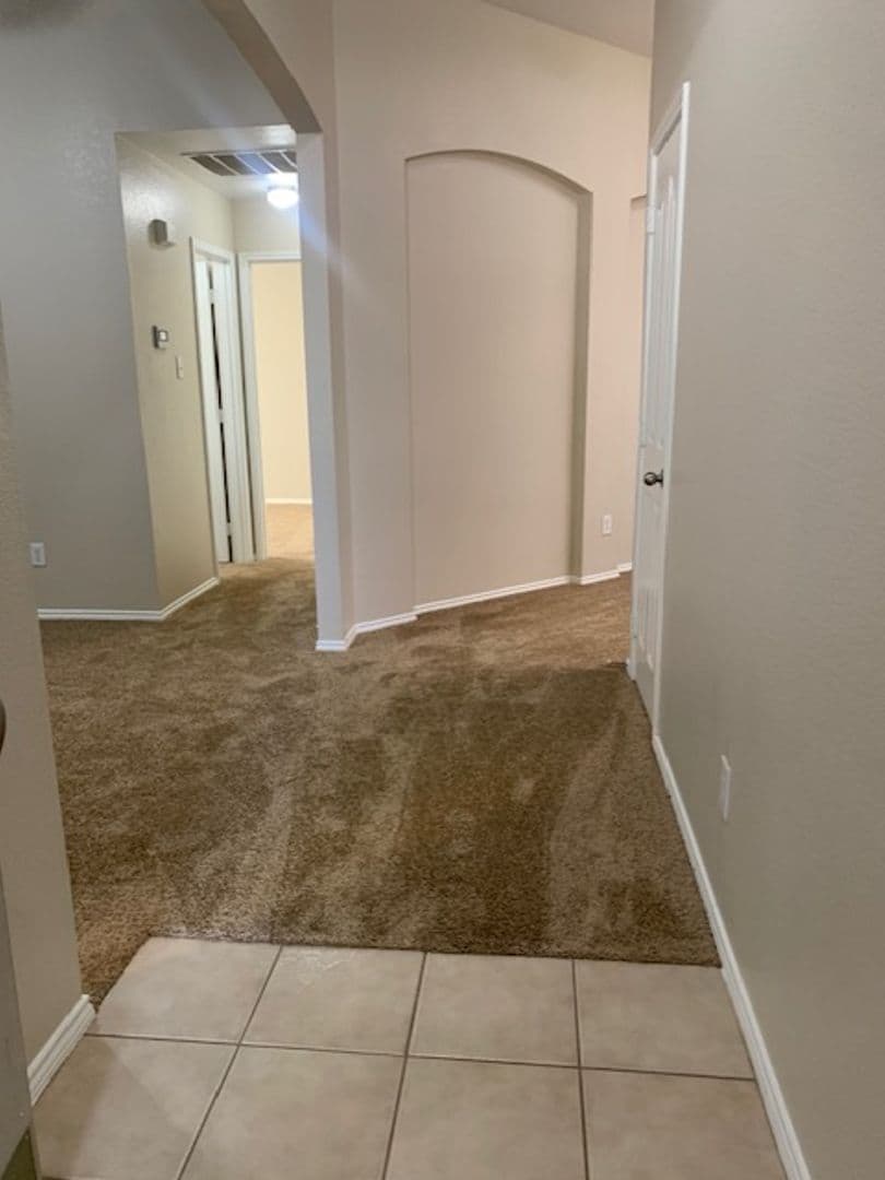 Fort Worth House: 10621 Lipan Trail