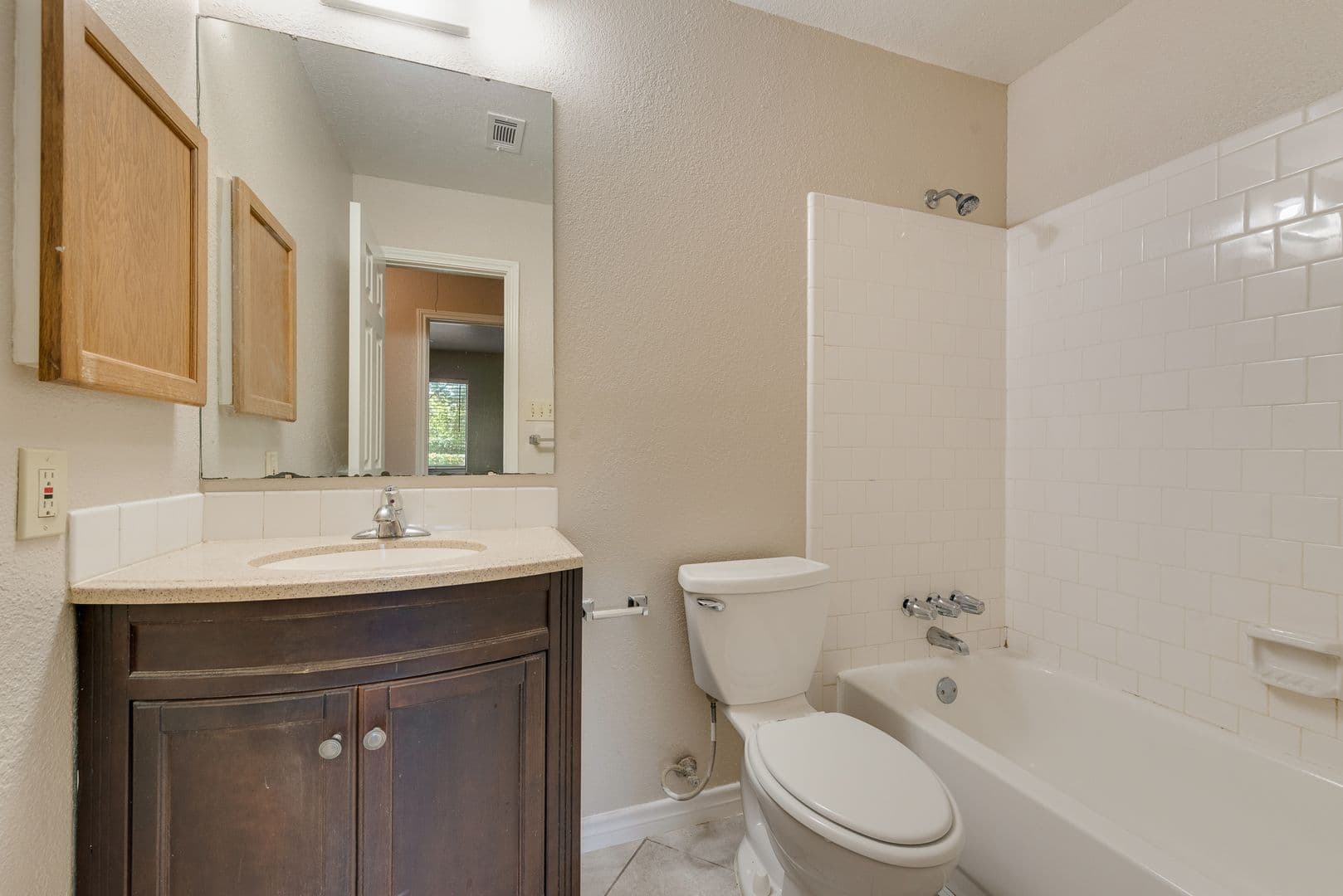 Euless Townhome: 208 E Denton Drive