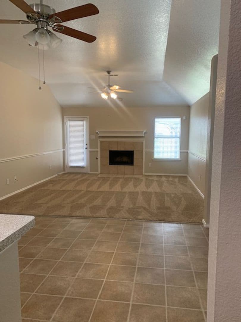 Fort Worth House: 10621 Lipan Trail