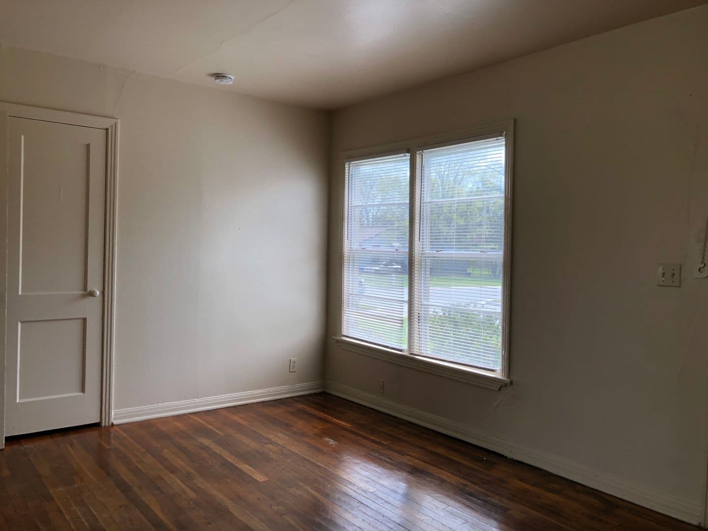 Fort Worth House: 7424 Arlie Avenue