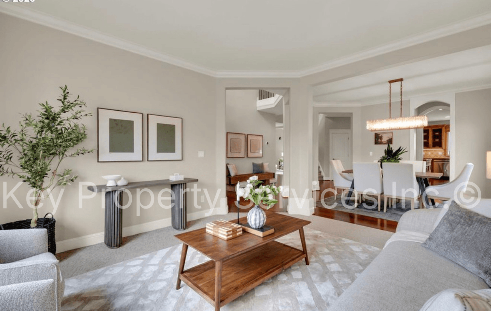 Vancouver House: 10412 NE 122nd Ave