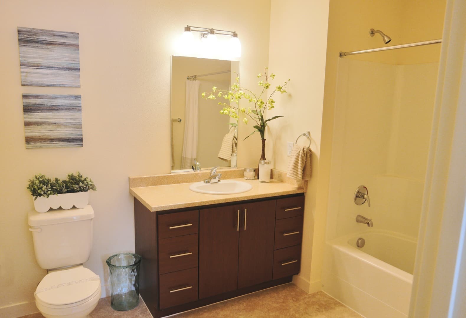 Battle Ground Apartment: 1511 SW 13th Ave