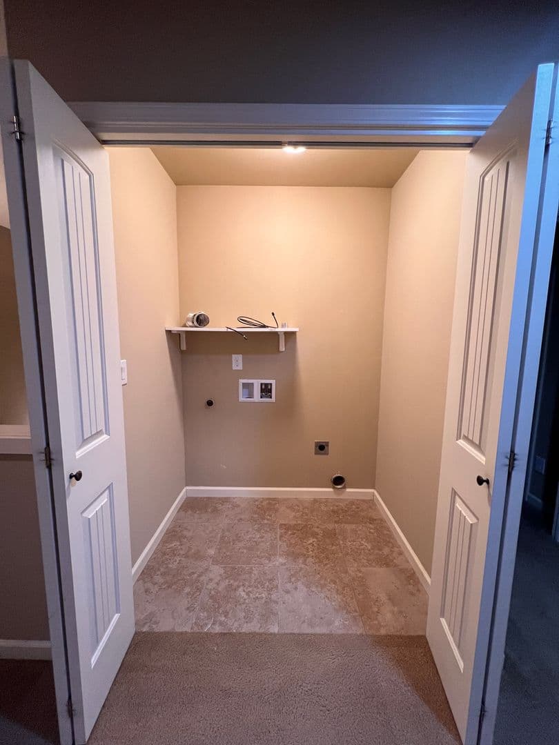 Vancouver House: 4513 NE 91st Way