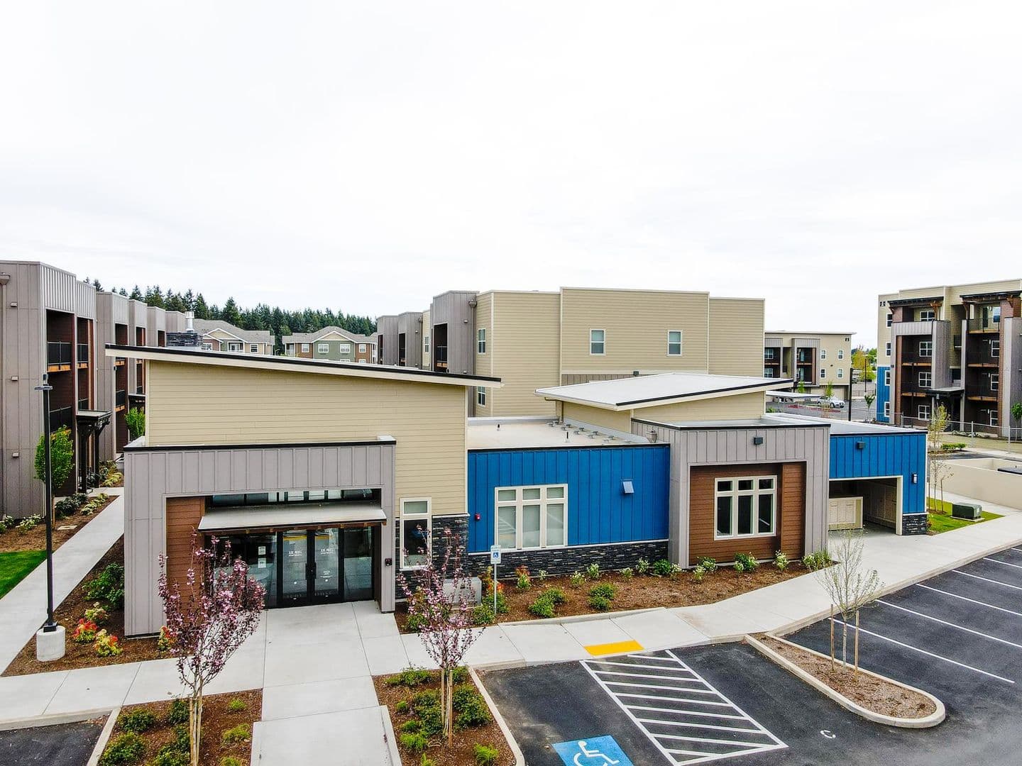 Vancouver Apartment: 333 NE 136th Ave