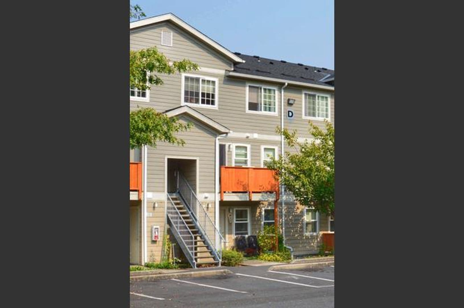 Vancouver Apartment: 11328 NE 51st Circle