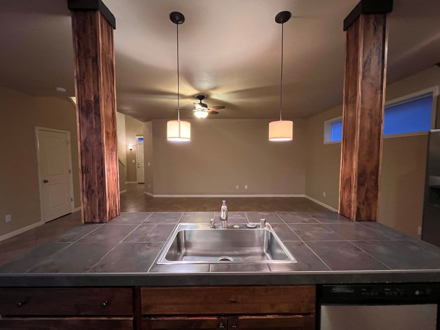Vancouver House: 4513 NE 91st Way