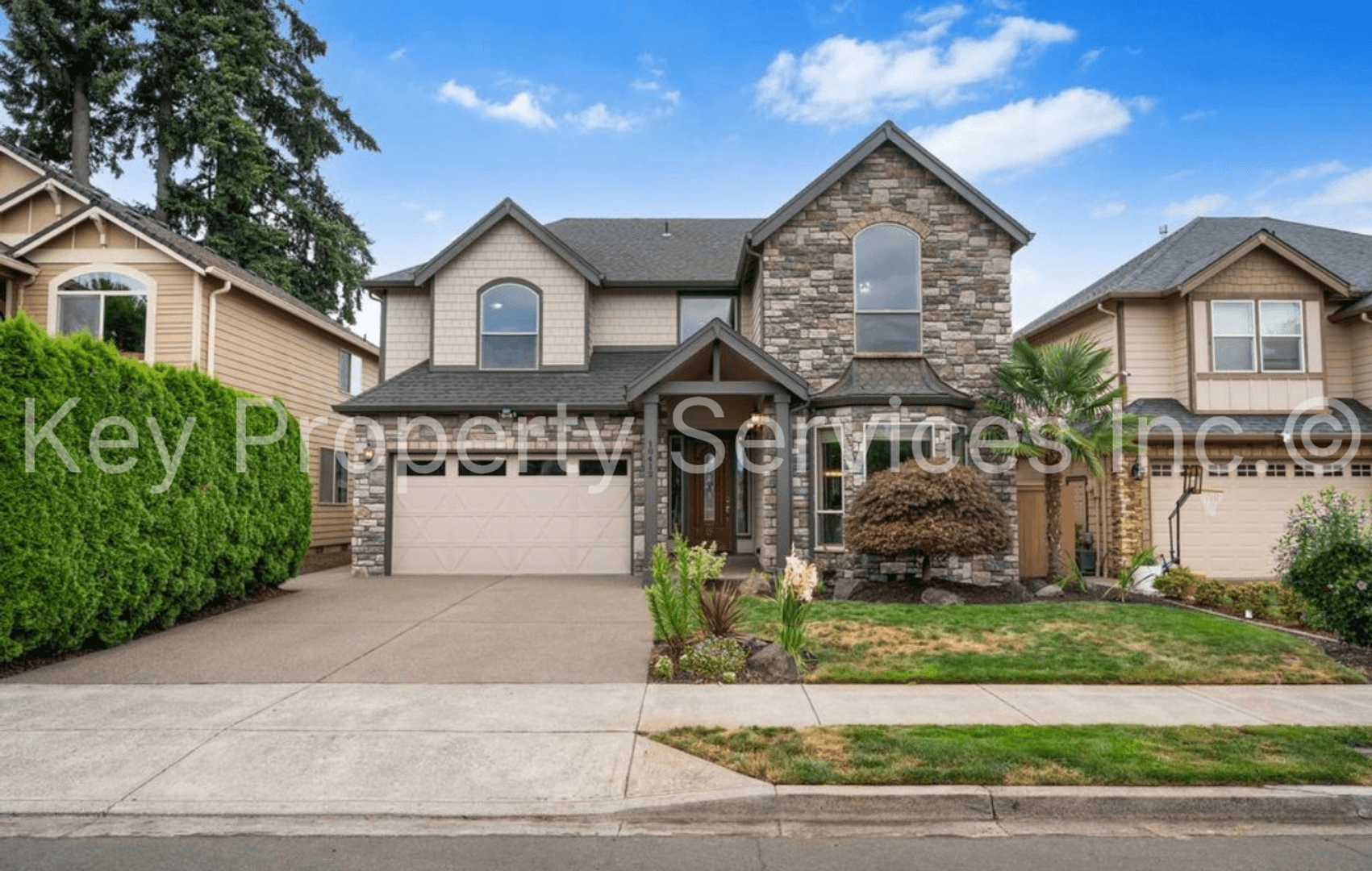 Vancouver House: 10412 NE 122nd Ave