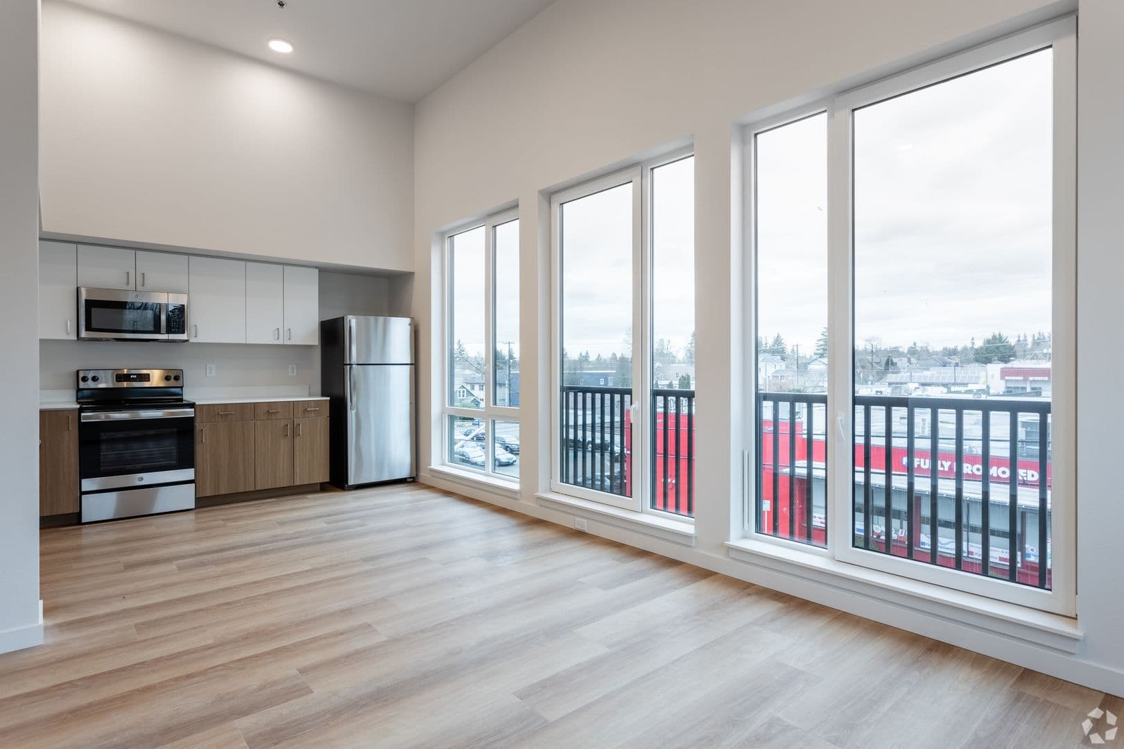 Vancouver Apartment: 201 W 17th St