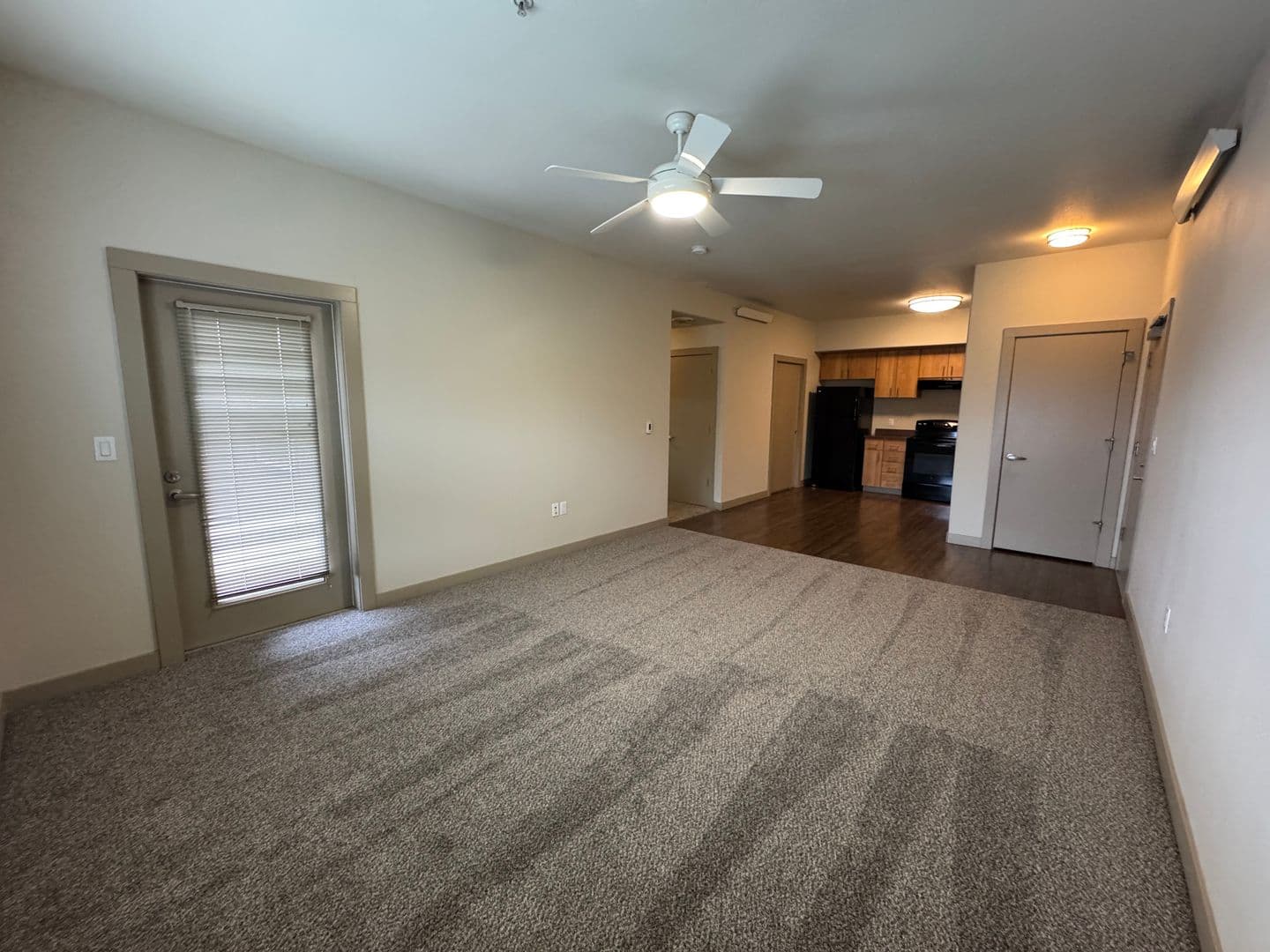 Vancouver Apartment: 301 SE 166th Ave