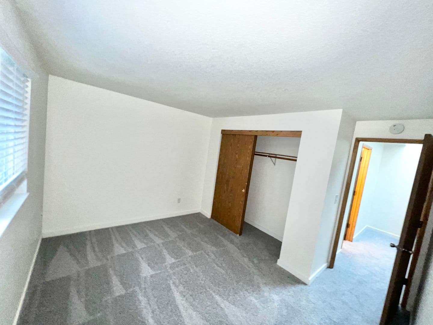 Vancouver Apartment: 8500 NE Hazel Dell Avenue