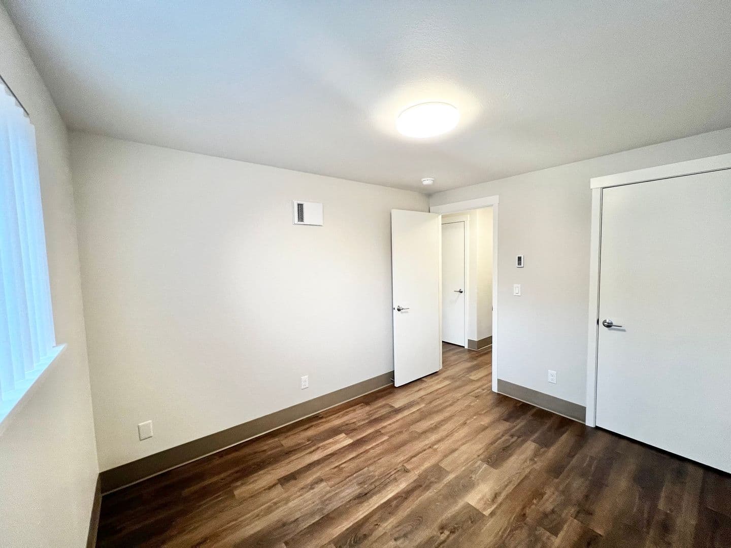 Vancouver Apartment: 8415 NE Hazel Dell Avenue