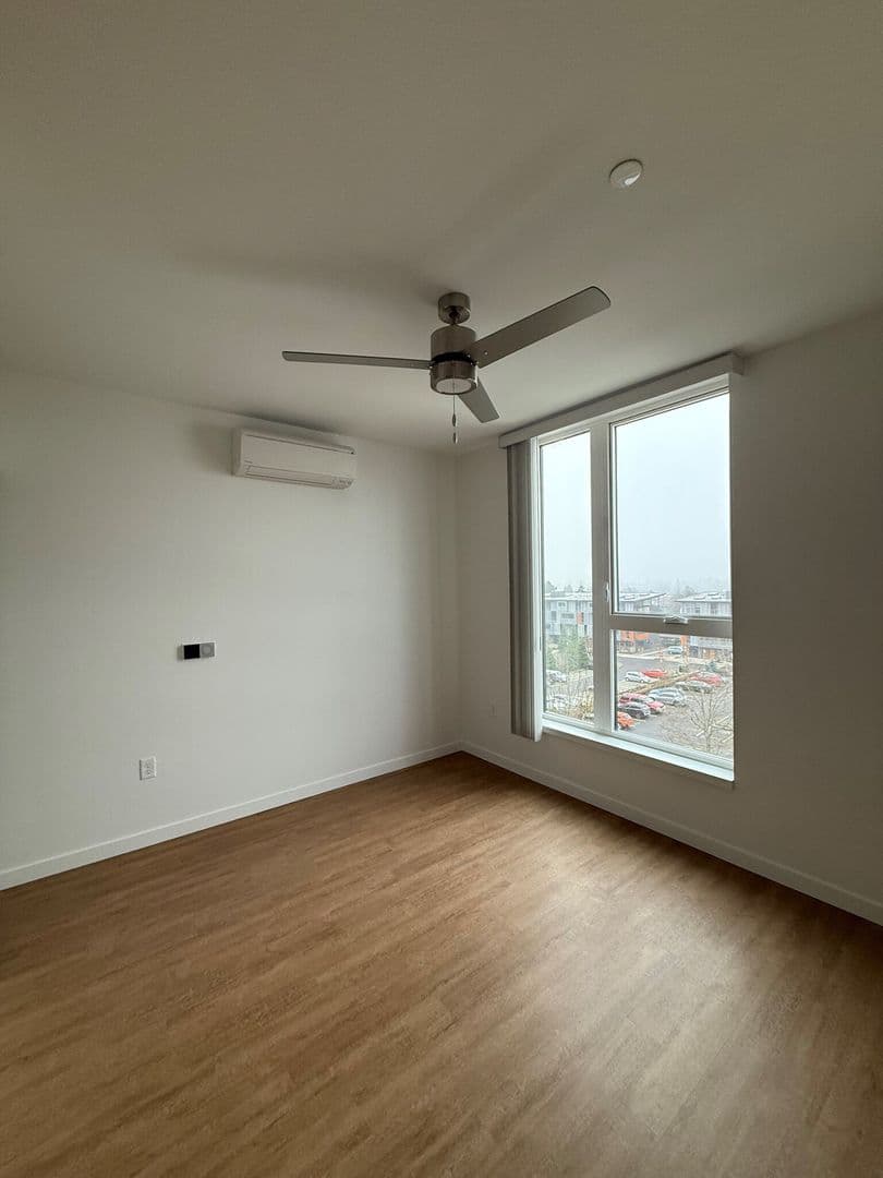 Portland Apartment: 3000 SE Powell Blvd