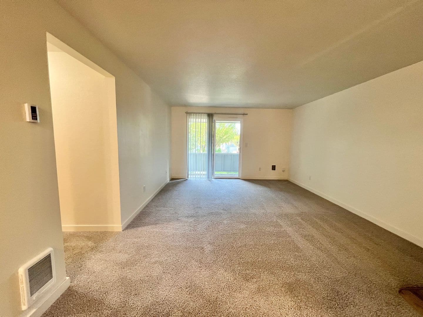 Vancouver Apartment: 8500 NE Hazel Dell Avenue