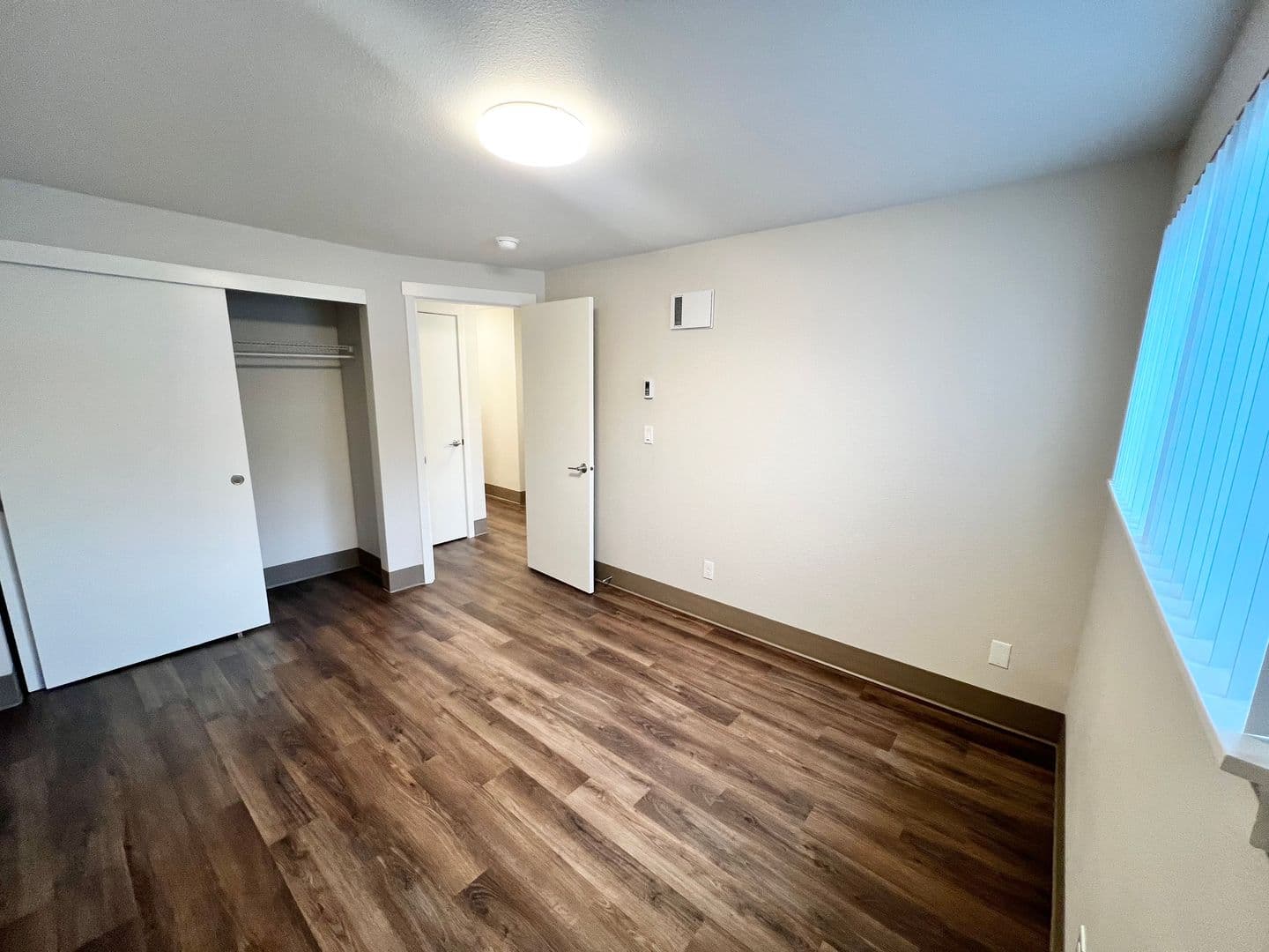 Vancouver Apartment: 8415 NE Hazel Dell Avenue
